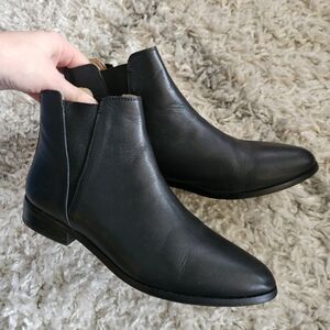 Nisolo Eva Everyday Chelsea Boots